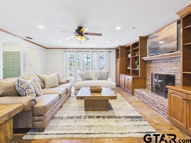 211 Trail Ridge Rd, Athens, TX 75751