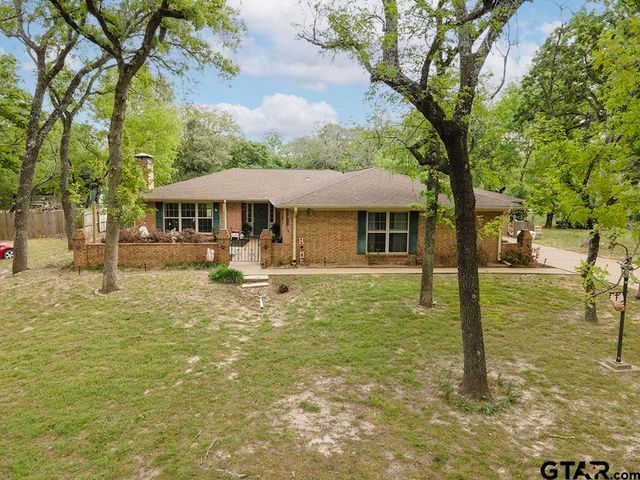 211 Trail Ridge Rd, Athens, TX 75751
