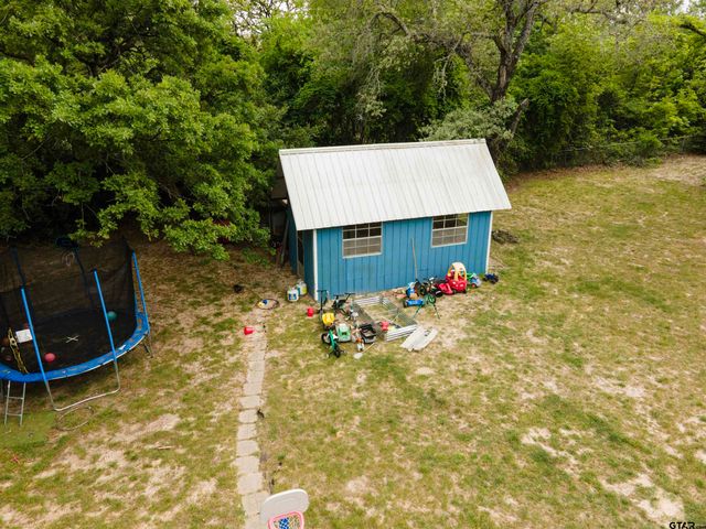 211 Trail Ridge Rd, Athens, TX 75751