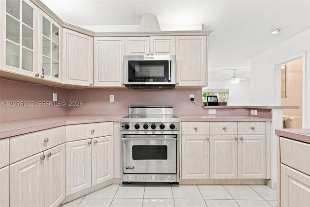 701 Westward Dr, Miami Springs, FL 33166