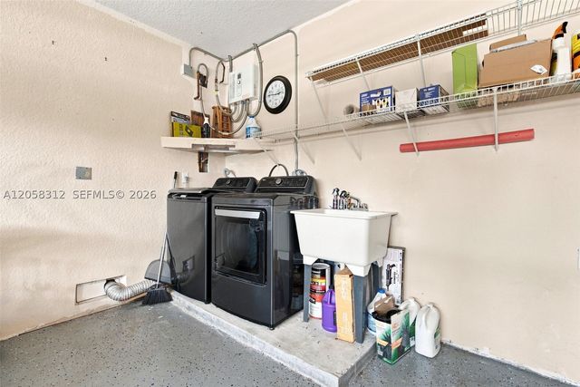 701 Westward Dr, Miami Springs, FL 33166