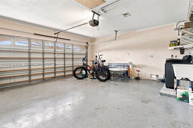 701 Westward Dr, Miami Springs, FL 33166