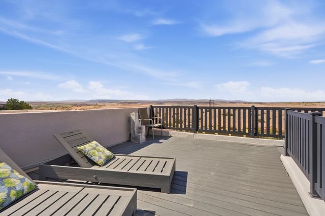 27 Ocate, Placitas, NM 87043