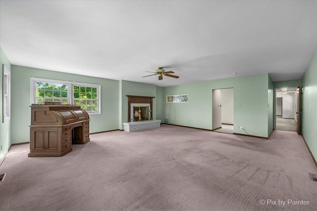9908 Hillandale Road, Richmond, IL 60071