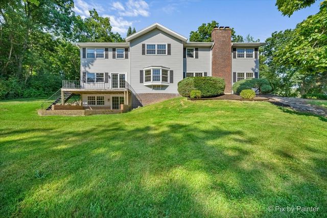 9908 Hillandale Road, Richmond, IL 60071