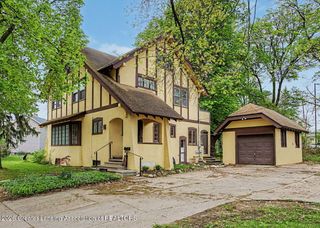 333 E Lawrence Avenue, Charlotte, MI 48813