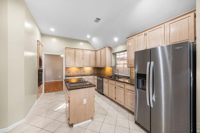 17219 Crown Meadow Court, Houston, TX 77095