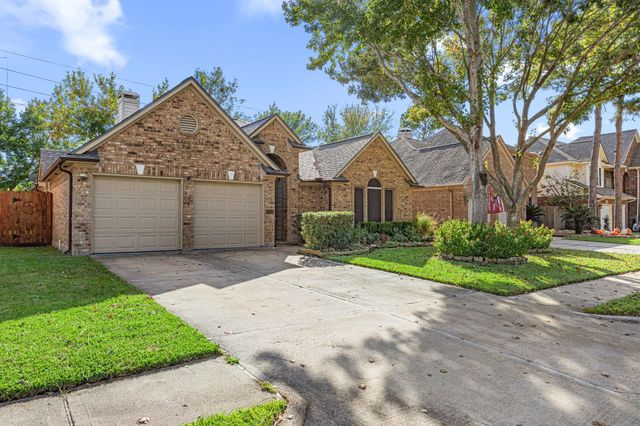 17219 Crown Meadow Court, Houston, TX 77095