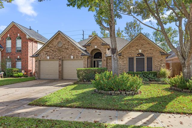 17219 Crown Meadow Court, Houston, TX 77095