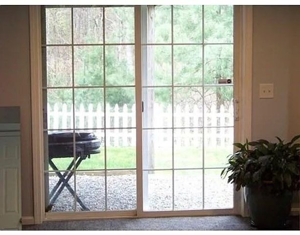 139 Martin Rd, Douglas, MA 01516