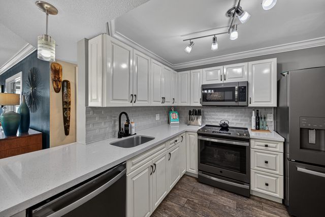 1170 N Federal Highway 411, Fort Lauderdale, FL 33304