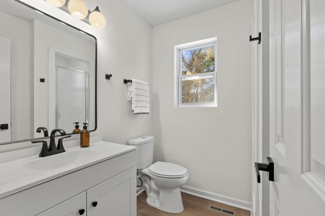 809 Dresden Ct, Antioch, TN 37013