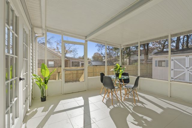 809 Dresden Ct, Antioch, TN 37013