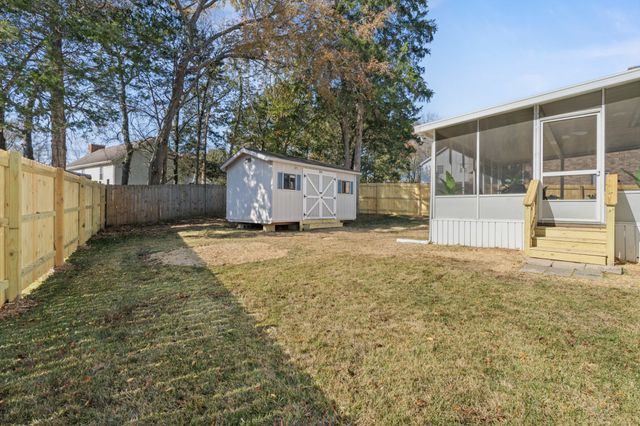 809 Dresden Ct, Antioch, TN 37013