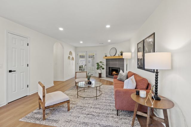 809 Dresden Ct, Antioch, TN 37013