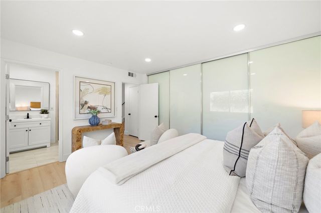 17081 Pleasant, Huntington Beach, CA 92649