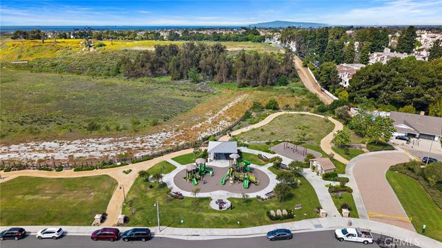 17081 Pleasant, Huntington Beach, CA 92649