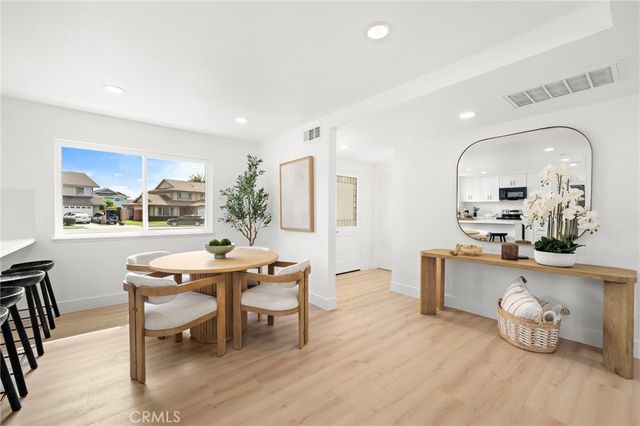 17081 Pleasant, Huntington Beach, CA 92649