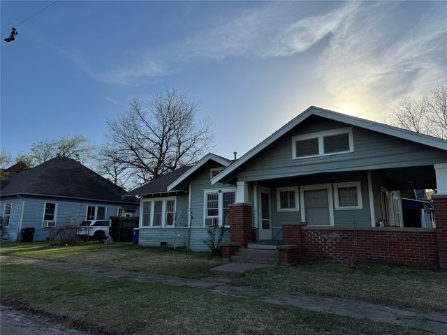 900 W Sears Street, Denison, TX 75020