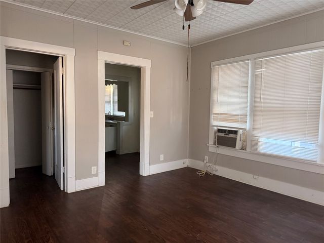 900 W Sears Street, Denison, TX 75020