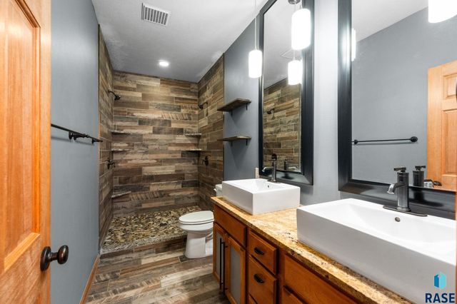 4113 W 88th St Street, Sioux Falls, SD 57108