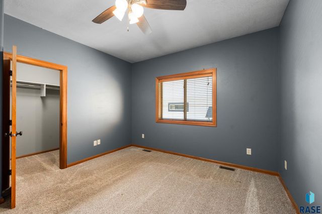 4113 W 88th St Street, Sioux Falls, SD 57108