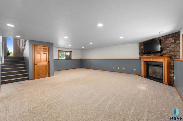 4113 W 88th St Street, Sioux Falls, SD 57108