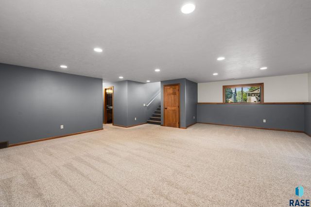 4113 W 88th St Street, Sioux Falls, SD 57108