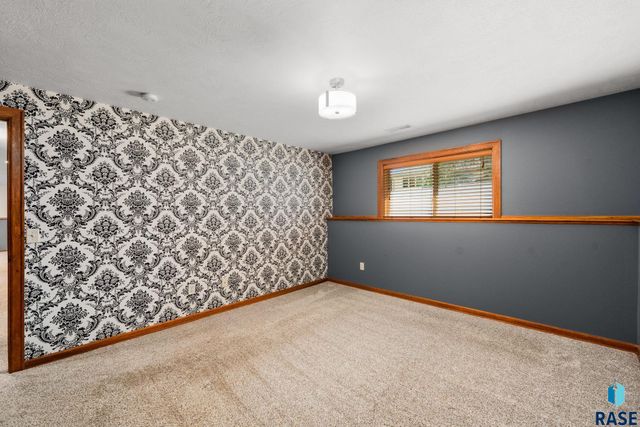 4113 W 88th St Street, Sioux Falls, SD 57108