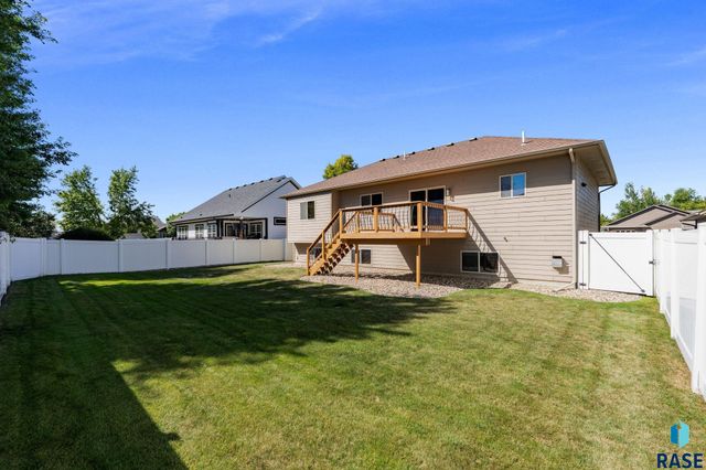 4113 W 88th St Street, Sioux Falls, SD 57108