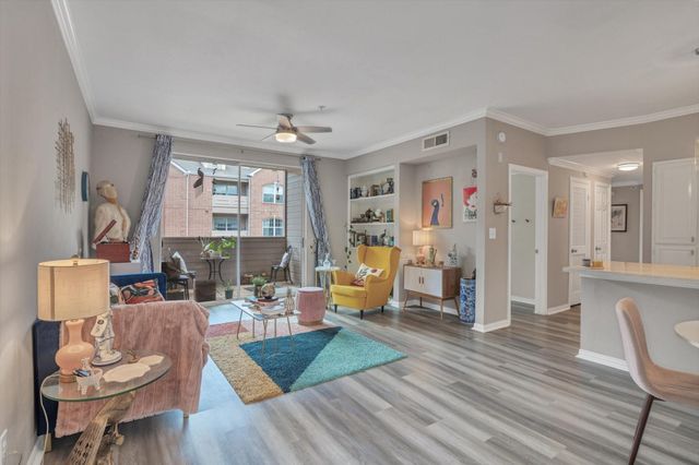 2111 Welch Street B201, Houston, TX 77019