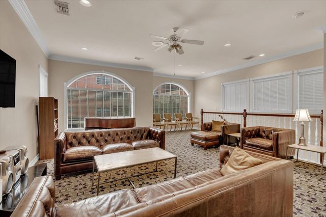 2111 Welch Street B201, Houston, TX 77019