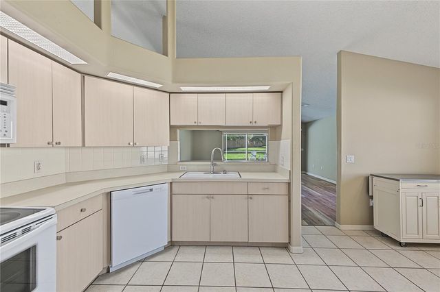 7205 JULIAN STREET, New Port Richey, FL 34653