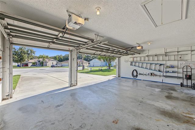 7205 JULIAN STREET, New Port Richey, FL 34653