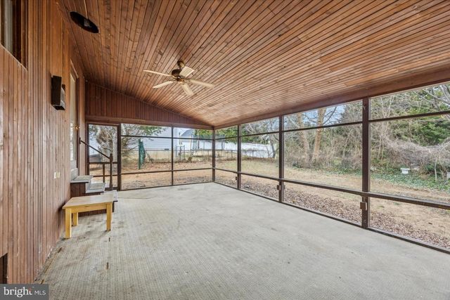 17 PHYLLIS DR, Newark, DE 19711