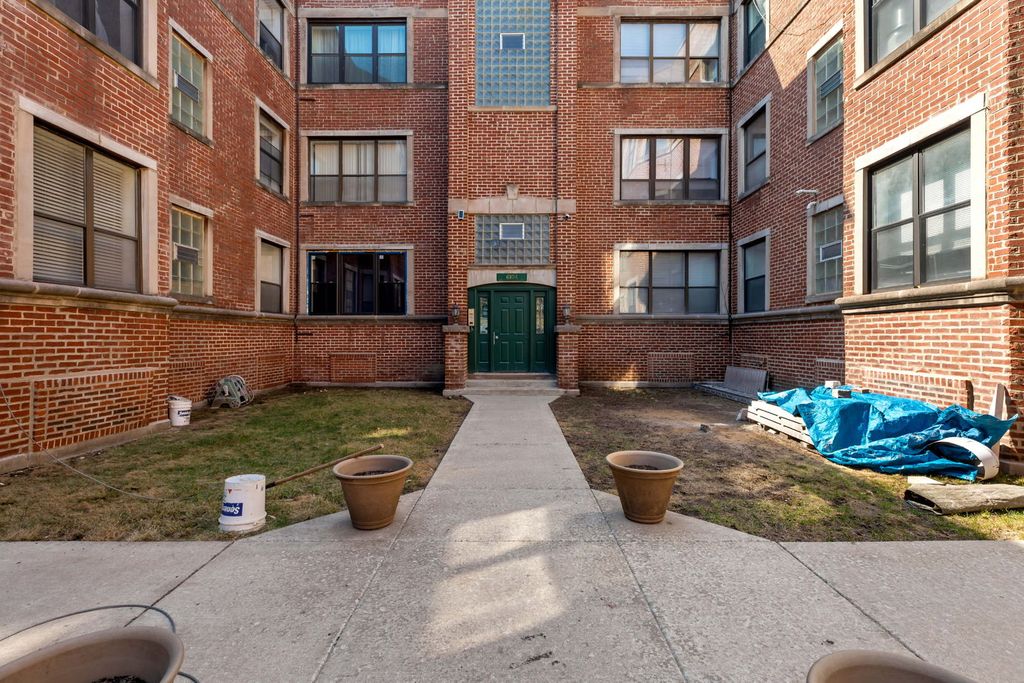 6104 S Dorchester Avenue 2S, Chicago, IL 60637