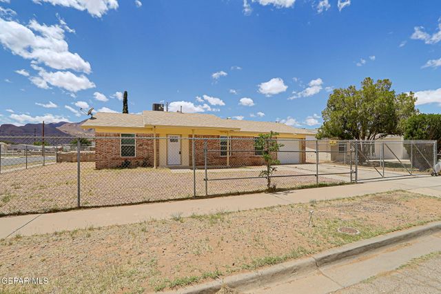 10401 Centaur Drive, El Paso, TX 79924