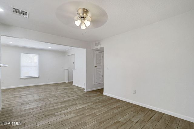10401 Centaur Drive, El Paso, TX 79924