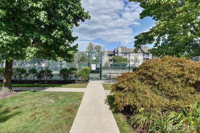 54 Lear Court, East Brunswick, NJ 08816
