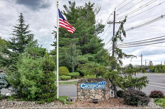 54 Lear Court, East Brunswick, NJ 08816