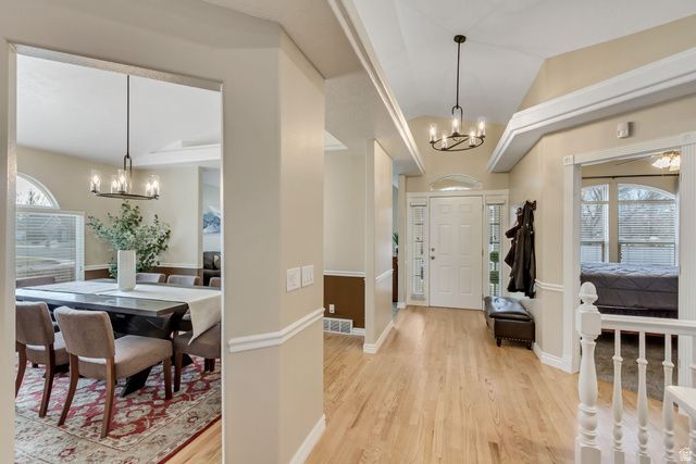 1518 E PHEASANT RUN DR, Springville, UT 84663