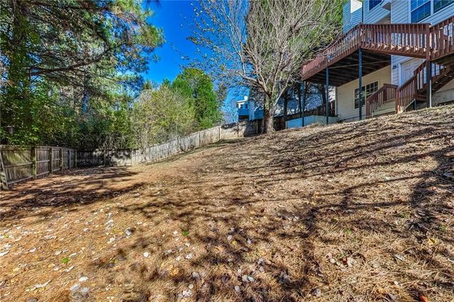 326 CANTERBURY PLACE Drive, Suwanee, GA 30024