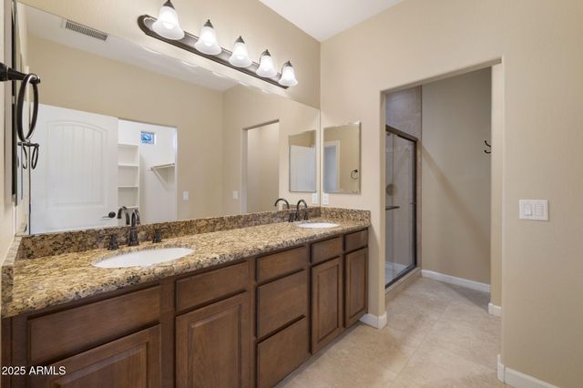 425 E Woodland Drive Drive, Flagstaff, AZ 86001