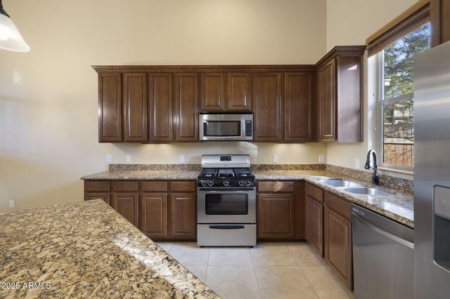 425 E Woodland Drive Drive, Flagstaff, AZ 86001