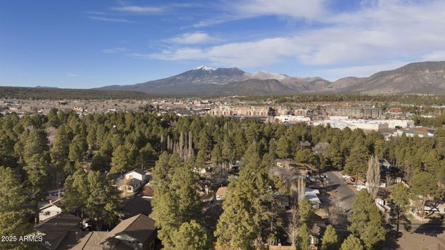 425 E Woodland Drive Drive, Flagstaff, AZ 86001