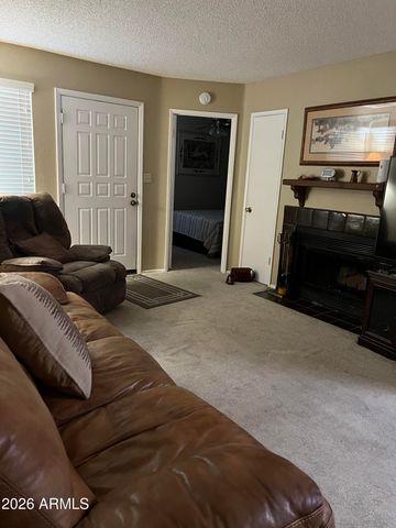 10807 W NORTHERN Avenue 107, Glendale, AZ 85307