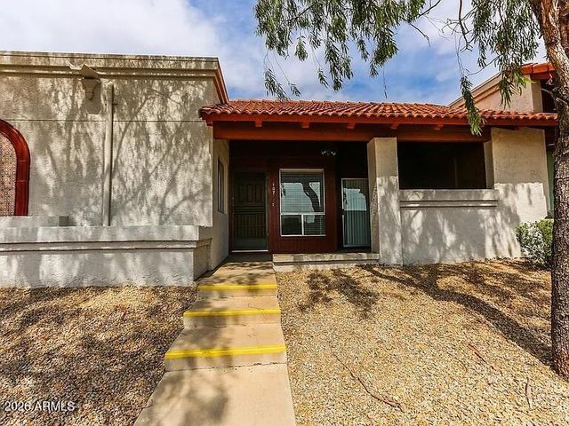 10807 W NORTHERN Avenue 107, Glendale, AZ 85307