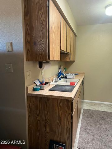 10807 W NORTHERN Avenue 107, Glendale, AZ 85307