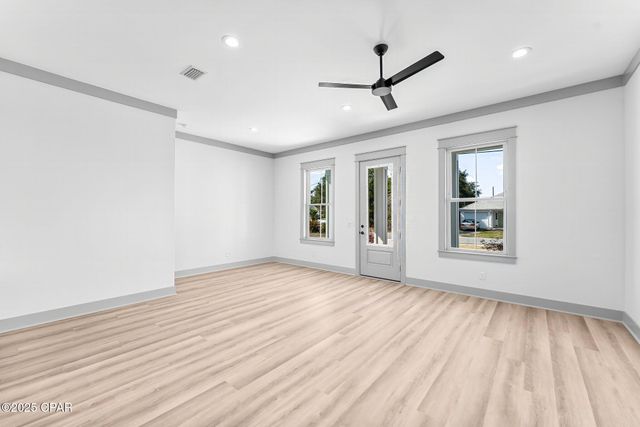 624 Dolphin Drive, Panama City Beach, FL 32413