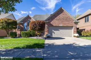 57289 Yorkshire Drive, Washington Twp, MI 48094